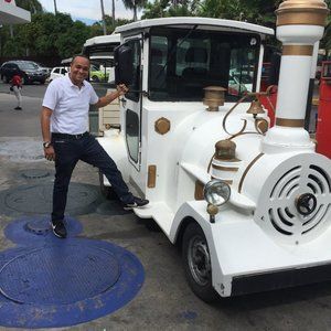 Meet your Posher, Raymond